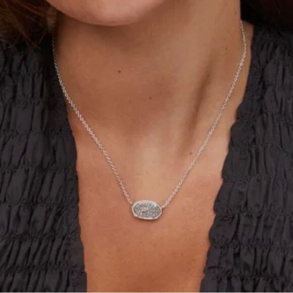 Kendra Scott Elisa Platinum Drusy Pendant Silver Necklace - Picture 3 of 14